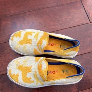 Rothy’s kid shoes size 11